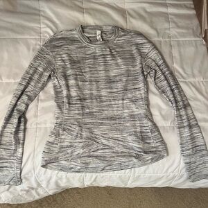Lululemon running long sleeve top